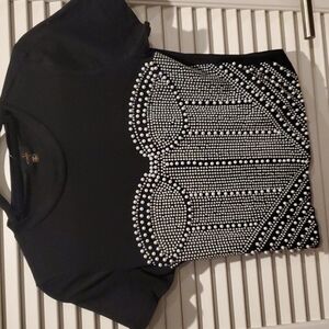 Black Tee with faux pearl beadinf
